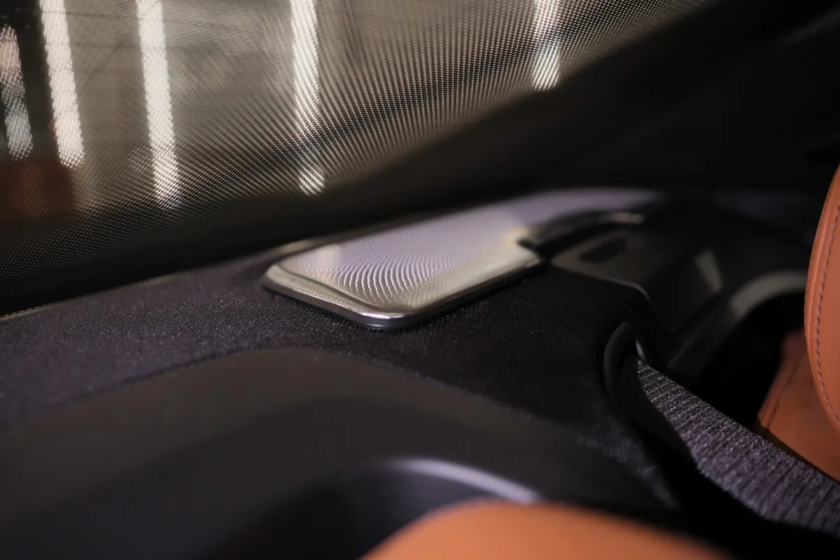 Сетки с подсветкой + твиттеры Bowers&Wilkins комплект BMW 7 G11/G12 13 элементов