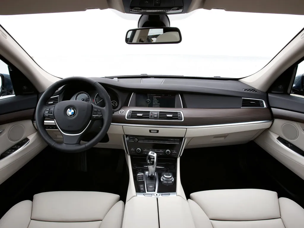 Защитная пленка для салона автомобиля BMW 5 Series GT 2012