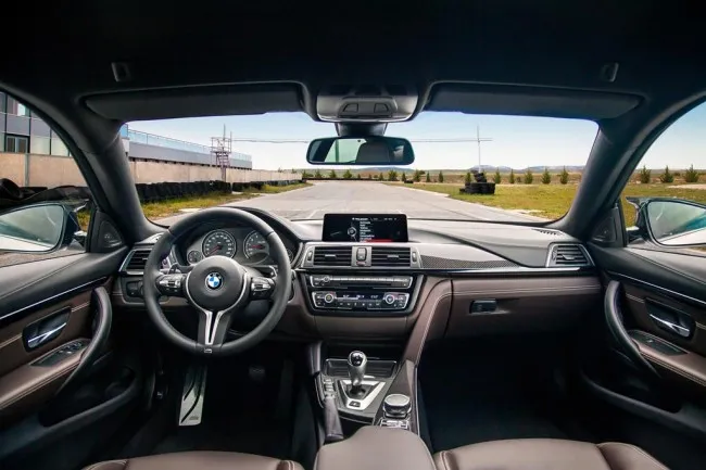 Защитная пленка для салона автомобиля BMW M4 Coupe 2016