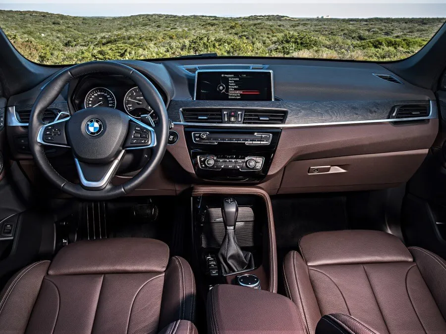 Защитная пленка для салона автомобиля BMW X1/X2 2016