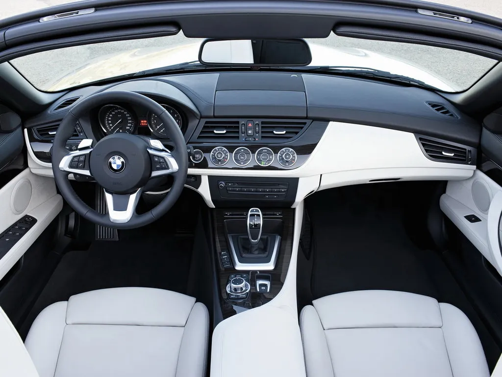 Защитная пленка для салона автомобиля BMW Z4 2015