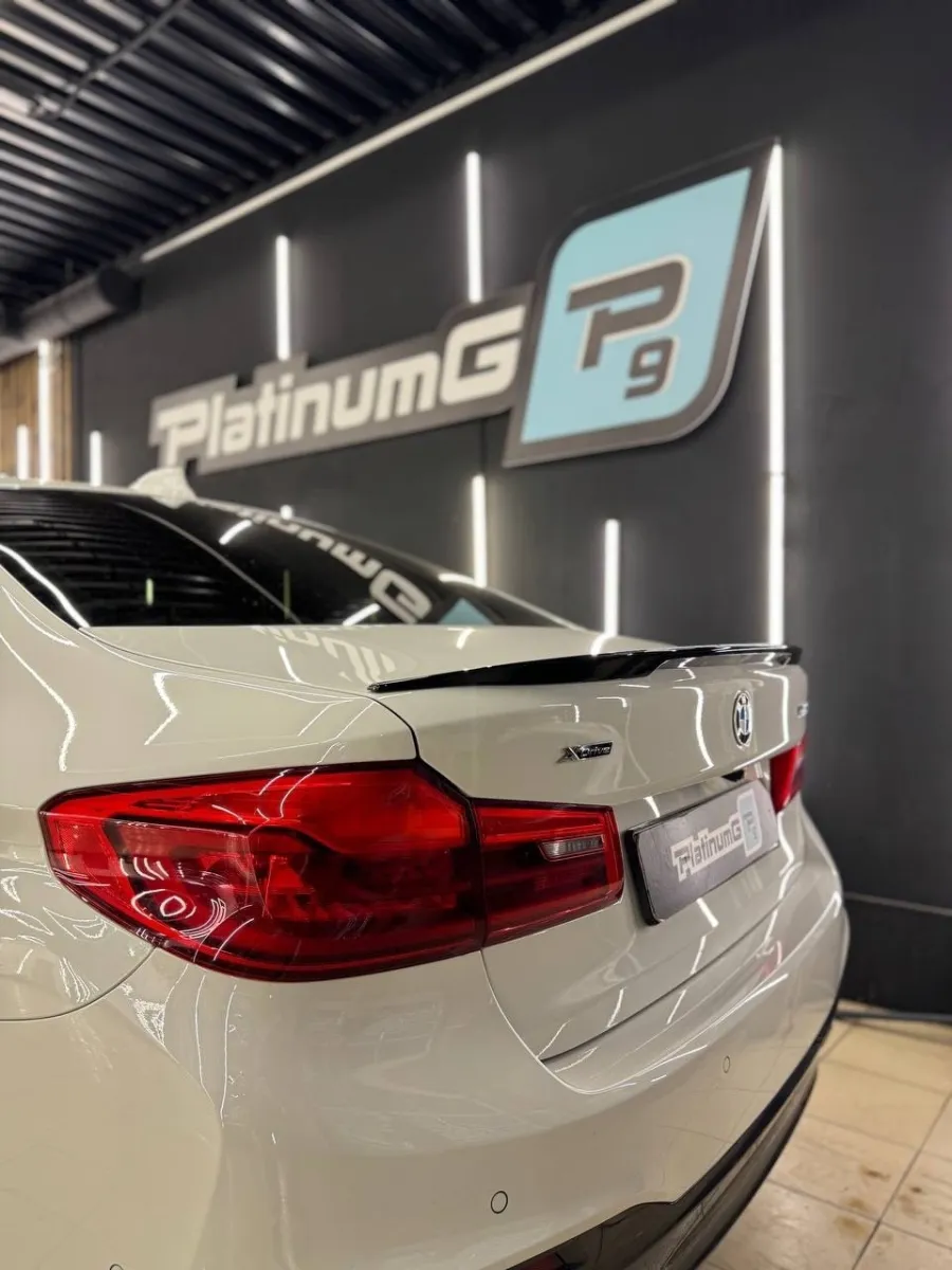 Спойлер на крышку багажника для BMW 5 серии G30 в стиле M5 CS
