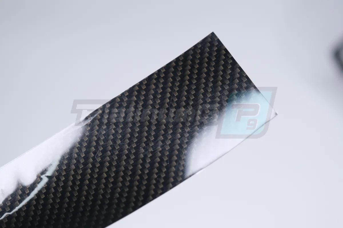 Пленка виниловая FORGED Carbon Black Gloss PET (под лаком)